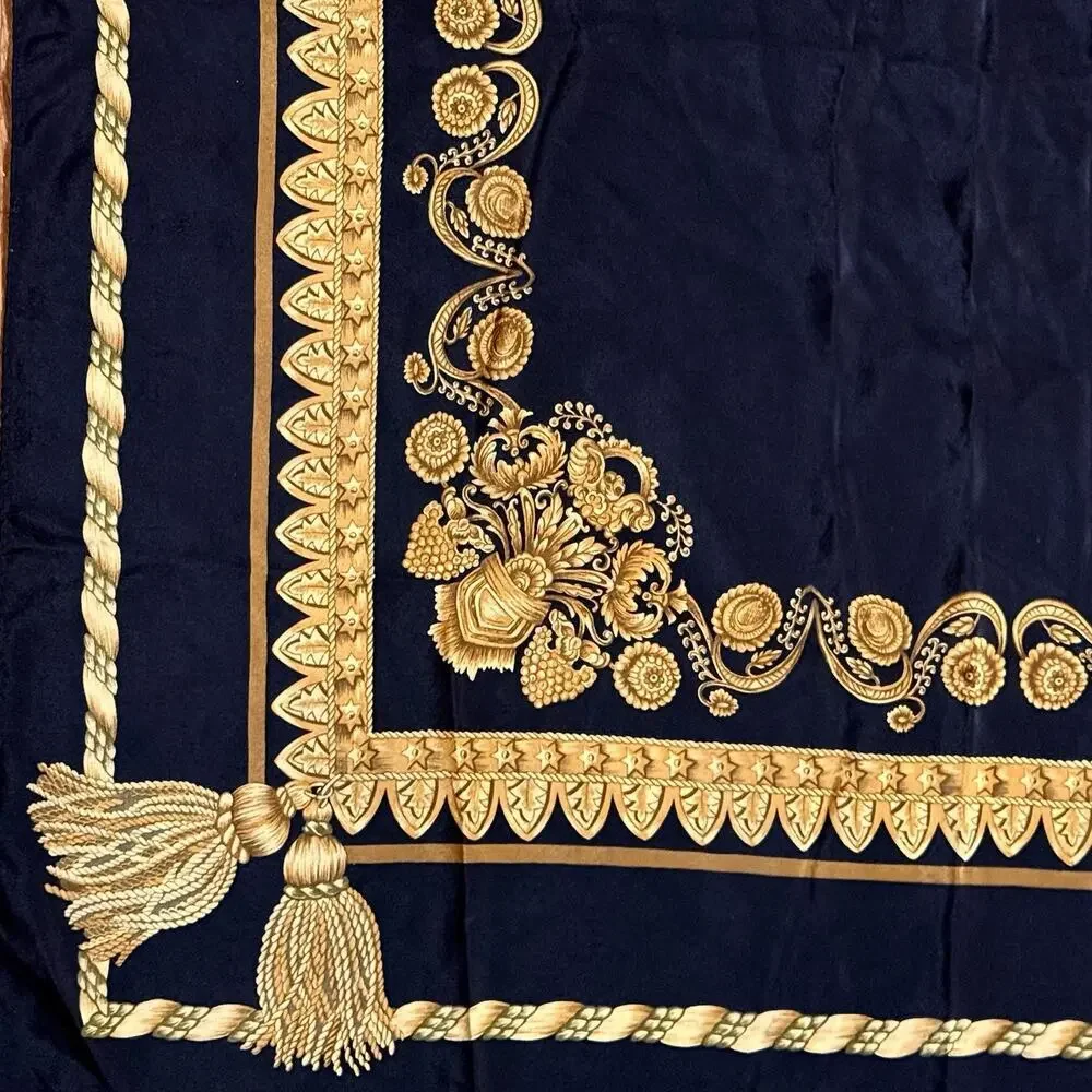VTG Echo Luxury Black Gold Floral Scroll Tassel Motif Silk Scarf 29” X 30”